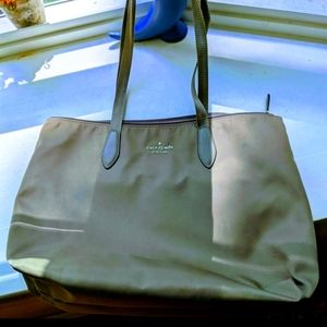 Kate Spade nilon purse bag.. lightly Used in very good condition like 👌